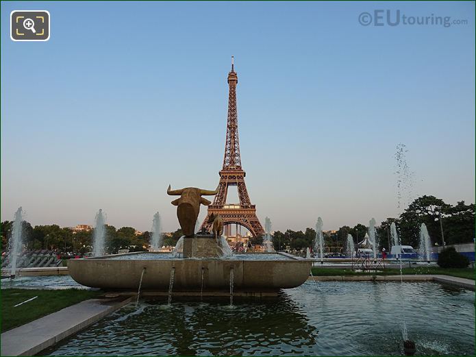 Trocaderos Water Fountains in Jardins du Trocadero, Paris