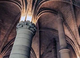 La Conciergerie hall ceiling