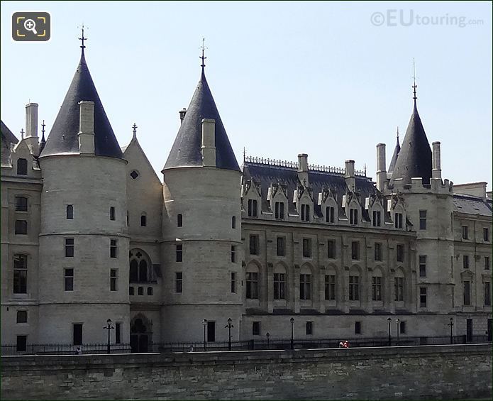 La Conciergerie round towers