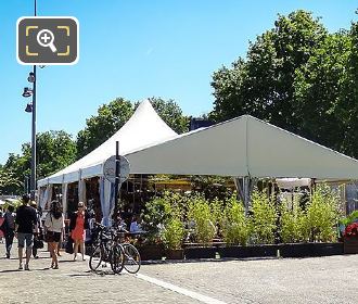 Le Dame de Canton Al Fresco dining area