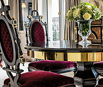La Reserve Paris Hotel suite presidentielle dining table