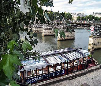 Le Calife Cruises Paris