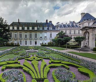 Petit Luxembourg Palace