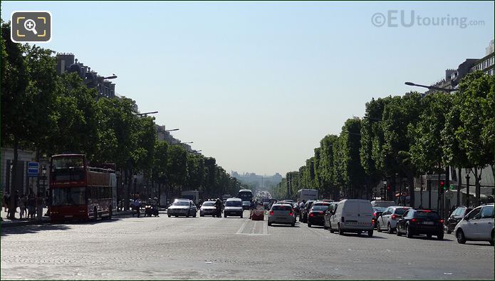 Car Rouges at Champs Elysees bus stop