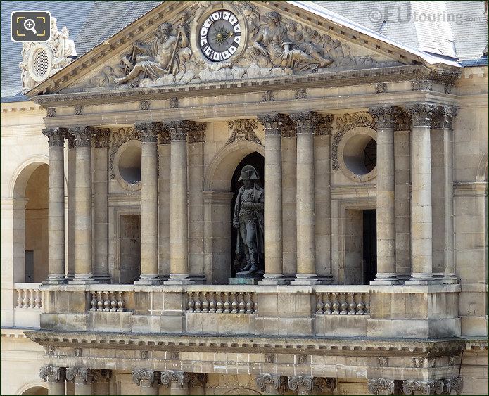 Les Invalides Napoleon's statue