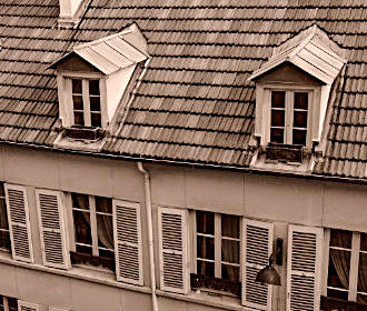 Les Toits de Paris B&B facade