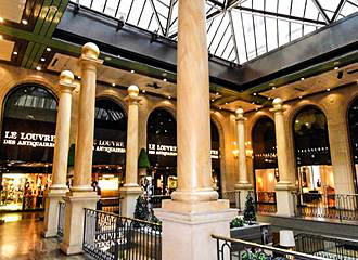 Galleries at Louvre des Antiquaires