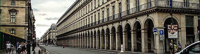 Southern facade of Louvre des Antiquaires