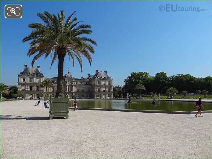 View South over Grand Basin to Palais du Luxembourg