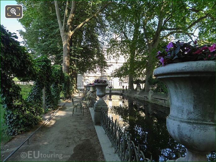 South Side Ivy garlands at Fontaine de Medicis in Jardin du Luxembourg