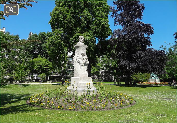 Jardin du Luxembourg Paul Verlain Monument West garden side