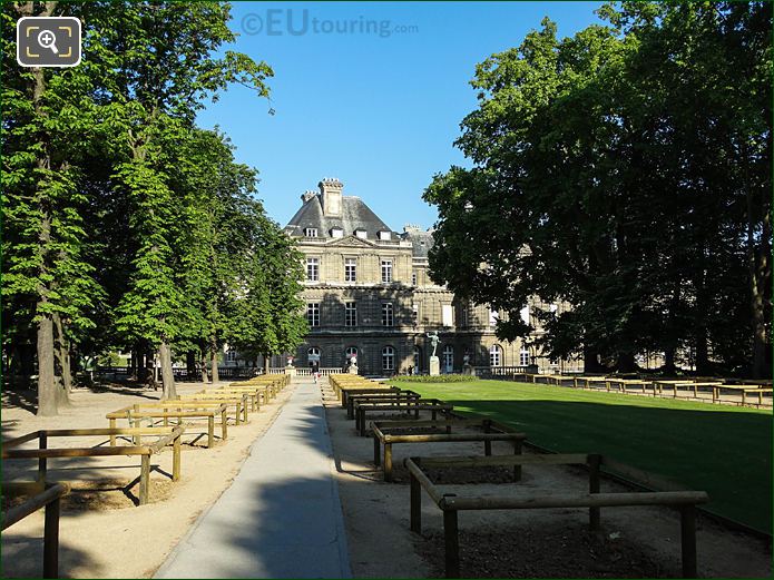 Walkway with barriers for saplings in Jardin du Luxembourg