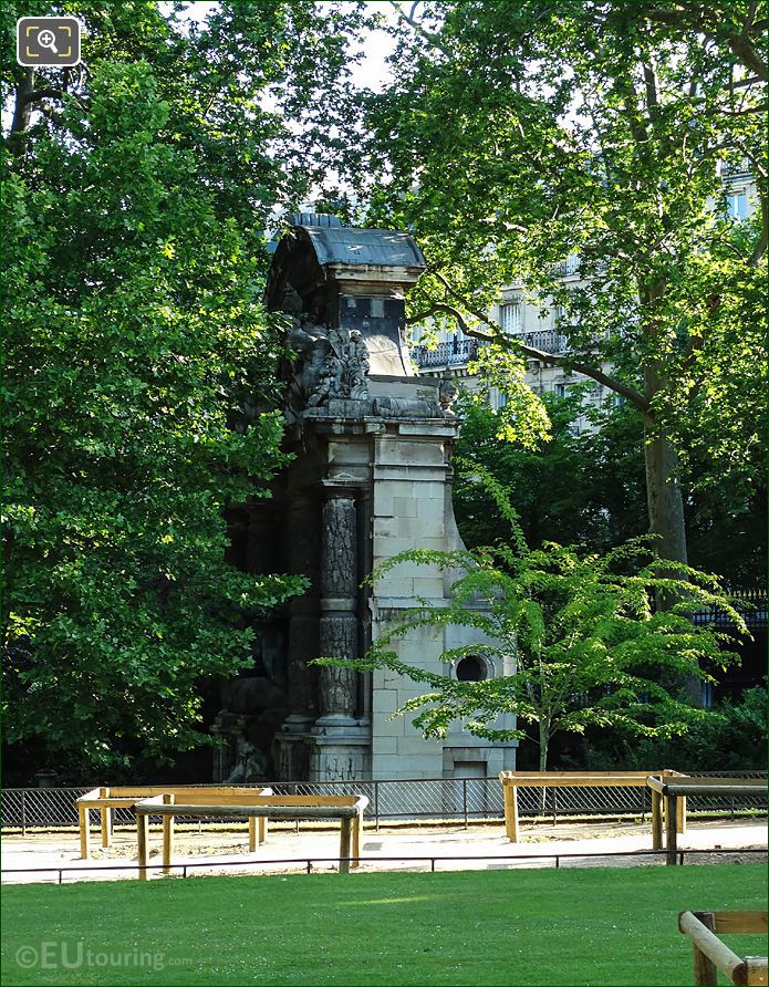 Jardin du Luxembourg Fontaine Medicis South facade