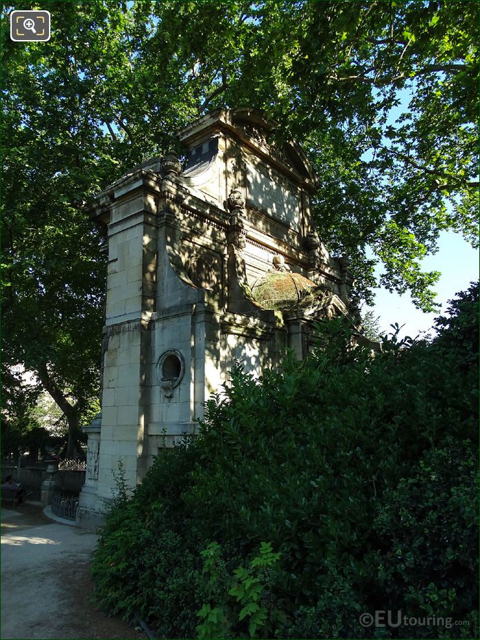 Left side view of Fontaine de Leda attached to Medici Fountain