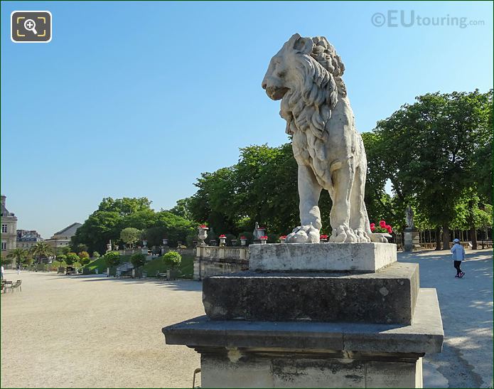 East terrace Lion statue, Jardin du Luxembourg, Paris