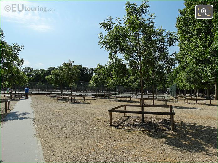 Jardin du Luxembourg 4 tennis courts on NW side