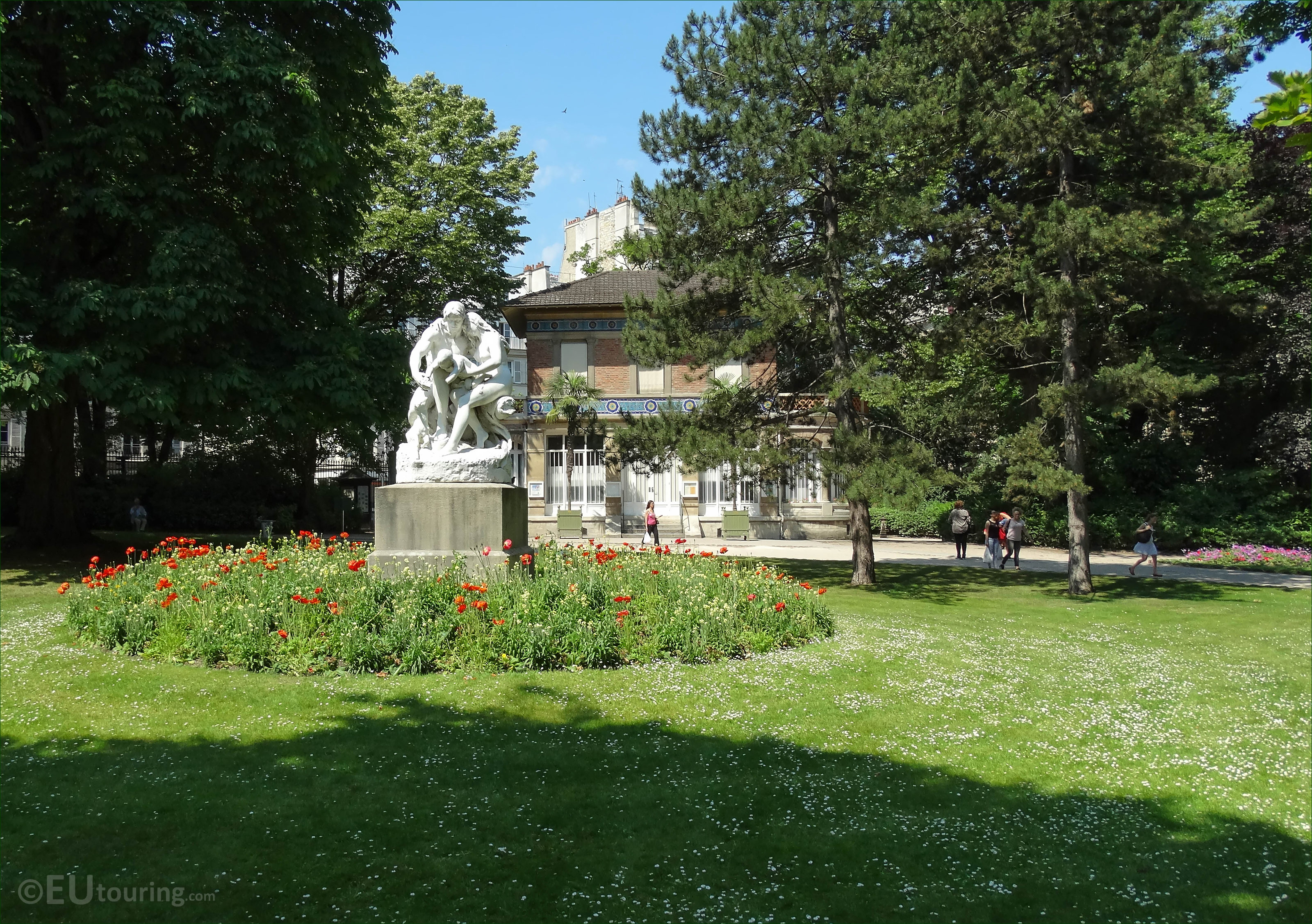 Les statues du jardin du Ranelagh