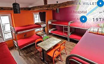 Hostels in Paris