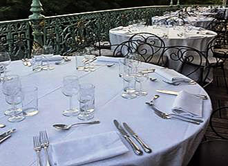 Marie Bell restaurant tables