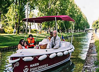 Marin d’Eau Douce boat rental