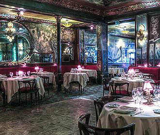 Maxim’s de Paris Restaurant