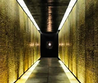 Inside Memorial des Martyrs de la Deportation