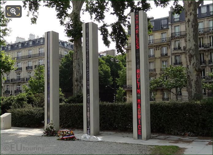 Wreaths at Memorial National de la Guerre d'Algerie