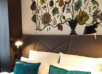 Motel One Paris-Porte Doree bedroom decor