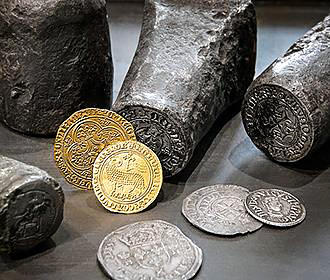 Musee des Monnaies antique coins