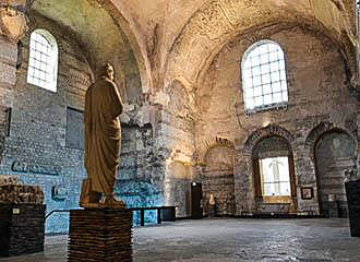 Stone statue inside Musee de Cluny