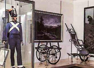 Display at Musee du Service de Sante des Armees