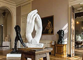 The hands inside Musee Rodin
