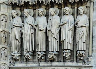 Portal statues at Notre Dame de Paris Cathedral