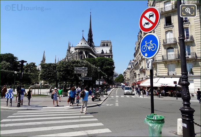 Notre Dame de Paris from Quai aux Fleurs