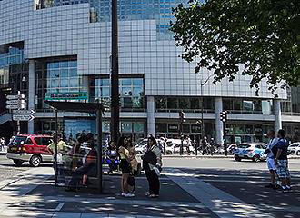 Outside stepped architecture of Opera Bastille