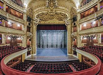 Opera Comique stage