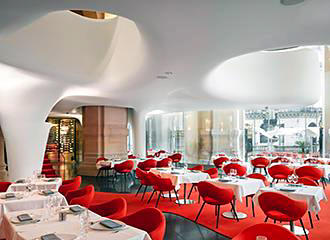 L’Opera Restaurant tables ground floor