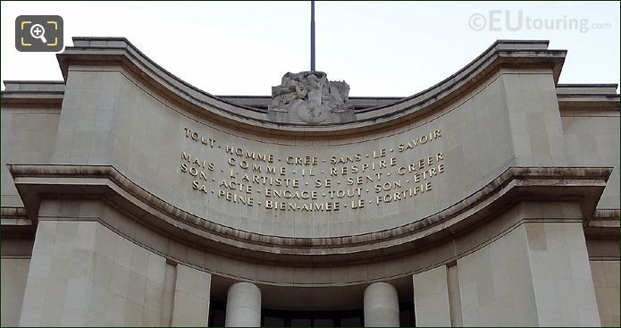 Palais de Chaillot inscription