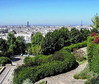 Parc de Belleville view over Paris