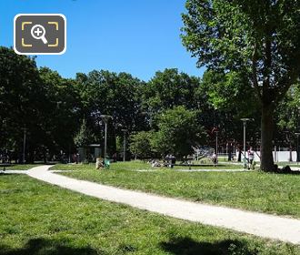 Les Grandes Pelouses garden Park Bercy