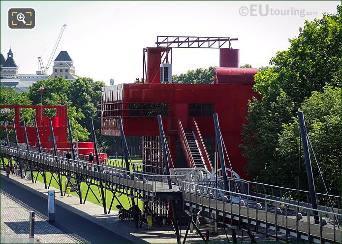 Canal Folly N5 with pedestrian walkway