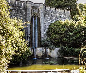 Parc Kellerman waterfall