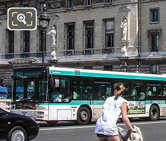 Paris RATP bus on Pont Saint-Michel