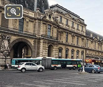 Paris RATP concertina bus Musee du Louvre