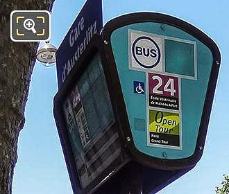 Paris bus stop 24