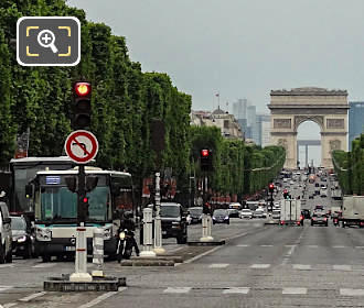 Paris buses Avenue des Champs-Elysees