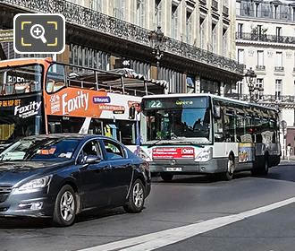 Paris buses Rue Auber