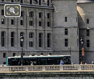 Paris RATP bus on Pont au Change