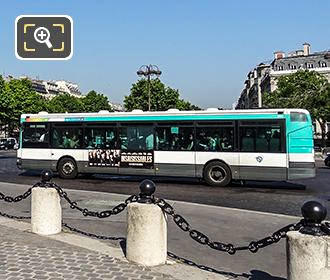 Paris RATP bus Place Charles de Gaulle