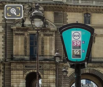 Paris RATP bus 95 stop Musee du Louvre